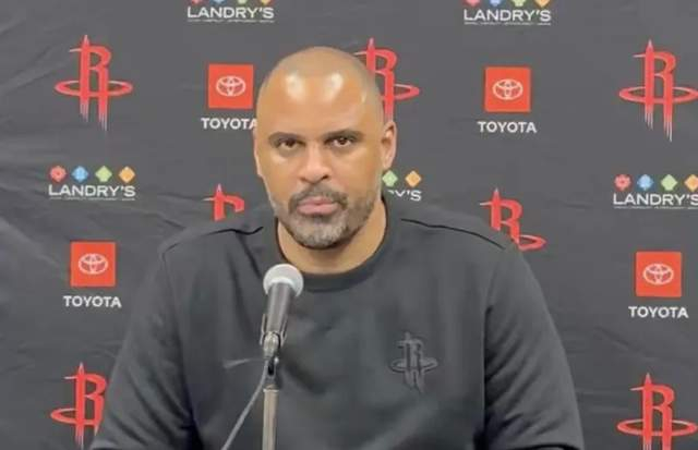 火箭客场惨败公牛 乌度卡赛后怒斥球队防守漏洞