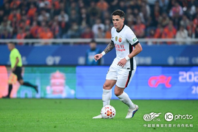 上海海港客场1比1战平山东泰山 杨希首球克雷桑