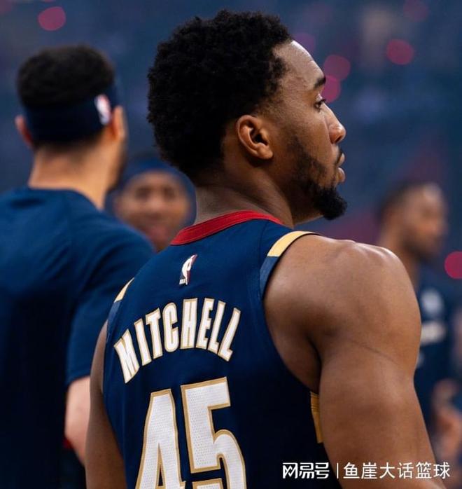 骑士复仇热火大胜17分 阿伦复出助攻防守升级